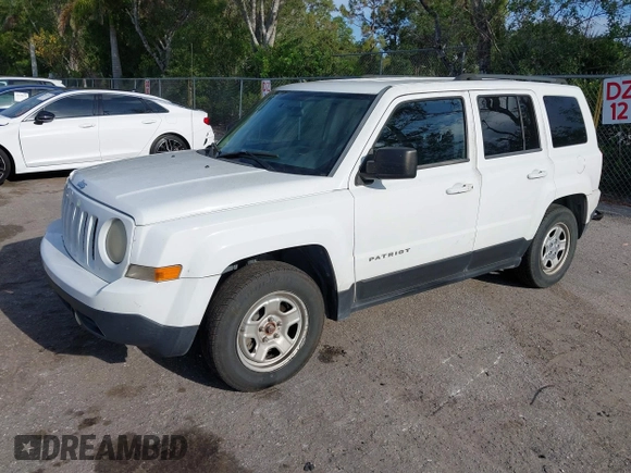 2014 Jeep Patriot Sport with VIN 1C4NJPBBXED671220, listed as a IAAI auction lot 42163245 with 216,848 mi miles. Bid and sale history available at carsss.com. Image 2.