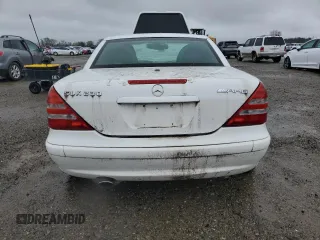 2001 Mercedes-Benz SLK-Class Kompressor with VIN WDBKK49F71F215406, listed as a Copart auction lot 49021325 with 101,479 mi miles and Salvage Title. Bid and sale history available at carsss.com. Image 6.