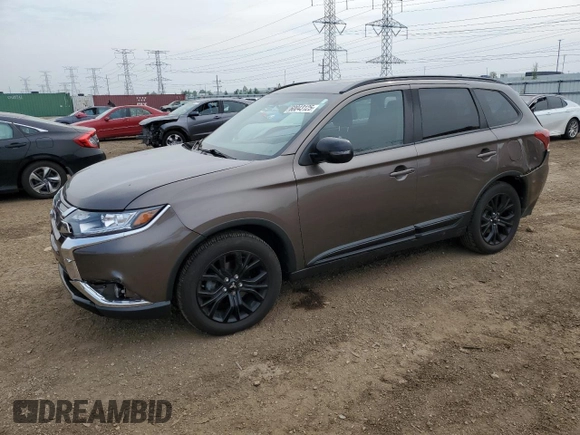 2018 Mitsubishi Outlander SE with VIN JA4AD3A30JZ036846, listed as a Copart auction lot 60043125 with 41,718 mi miles and Salvage title. Bid and sale history available at DreamBid. Image 1.