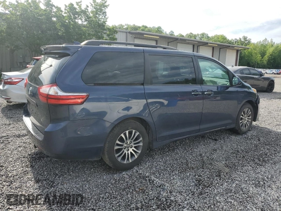 2018 Toyota Sienna XLE Auto Access Seat с VIN 5TDYZ3DC2JS938076, выставлен на аукционе Copart как лот 55226985 с пробегом 222 834 миль миль и Списание • Salvage title. История ставок и продаж доступна на DreamBid. Изображение 3.