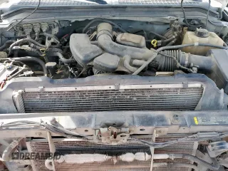 2008 Ford F-250 XL z VIN 1FTNX20508ED32012, wystawiony jako Copart lot #60426005 z przebiegiem 379 231 mil mil oraz Szkoda całkowita • Salvage title. Historia ofert i sprzedaży dostępna na DreamBid. Obrazek 11.