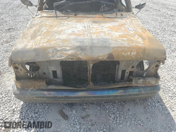 1991 Ford F-150 z VIN 1FTDF15N0MNA95601, wystawiony jako Copart lot #56676545 z przebiegiem Nie podano mil oraz Nie do naprawy • Non repairable. Historia ofert i sprzedaży dostępna na DreamBid. Obrazek 11.