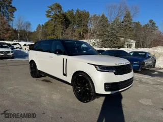 2023 Land Rover Range Rover SE with VIN SALKPBFU8PA009035, listed as a Copart auction lot 46797635 with 37,025 mi miles and Clean Title. Bid and sale history available at carsss.com. Image 2.