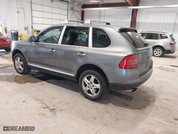 2004 Porsche Cayenne S with VIN WP1AB29P54LA69098, listed as a IAAI auction lot 41619941 with NaN miles. Bid and sale history available at carsss.com. Image 3.