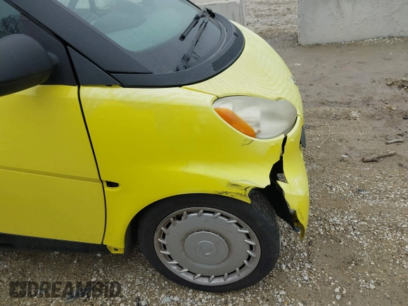 2008 Smart fortwo Pure z VIN WMEEJ31X58K163695, wystawiony jako IAAI lot #41967790 z przebiegiem 133 970 mil mil oraz . Historia ofert i sprzedaży dostępna na DreamBid. Obrazek 6.