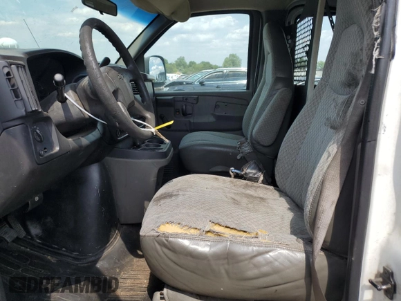 2003 Chevrolet Express Cargo with VIN 1GCHG35U231215213, listed as a Copart auction lot 60315874 with Not provided miles and Salvage title. Bid and sale history available at DreamBid. Image 7.