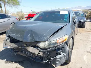 2010 Acura TSX с VIN JH4CU2F69AC008847, выставлен на аукционе IAAI как лот 42432908 с пробегом Не указан миль и . История ставок и продаж доступна на DreamBid. Изображение 6.