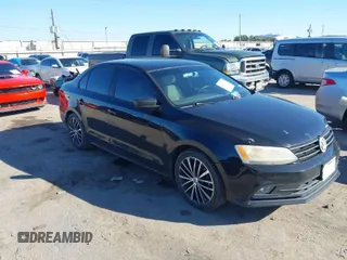 2016 Volkswagen Jetta Sport z VIN 3VWD17AJ7GM414525, wystawiony jako IAAI lot #41657167 z przebiegiem 85 594 mil mil oraz . Historia ofert i sprzedaży dostępna na DreamBid. Obrazek 1.