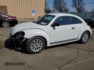 2015 Volkswagen Beetle Fleet Edition with VIN 3VWF17AT9FM623581, listed as a Copart auction lot 48771895 with 89,835 mi miles and Salvage Title. Bid and sale history available at DreamBid. Image 1.