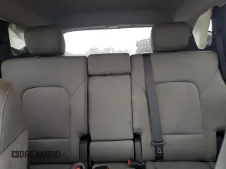 2017 Hyundai Santa Fe 2.4L z VIN 5XYZUDLB8HG500297, wystawiony jako Copart lot #58005165 z przebiegiem 91 871 mil mil oraz Szkoda całkowita • Salvage title. Historia ofert i sprzedaży dostępna na DreamBid. Obrazek 10.