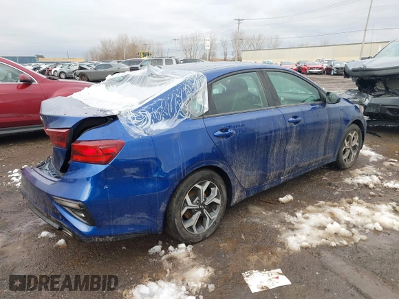 2019 Kia Forte LXS with VIN 3KPF24AD2KE124858, listed as a IAAI auction lot 41073436 with 95,218 mi miles. Bid and sale history available at carsss.com. Image 4.