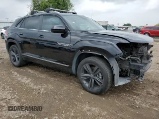 2021 Volkswagen Atlas SE with VIN 1V2PE2CA4MC208319, listed as a Copart auction lot 52038335 with 58,322 mi miles and Salvage title. Bid and sale history available at DreamBid. Image 4.