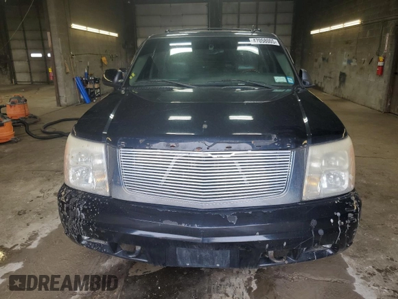 2006 Cadillac Escalade z VIN 1GYEK63N76R151006, wystawiony jako Copart lot #47058005 z przebiegiem 247 015 mil mil oraz Szkoda całkowita • Salvage title. Historia ofert i sprzedaży dostępna na DreamBid. Obrazek 5.