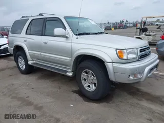 2000 Toyota 4Runner Limited with VIN JT3HN87R8Y0301624, listed as a IAAI auction lot 41786250 with 224,680 mi miles. Bid and sale history available at carsss.com. Image 1.