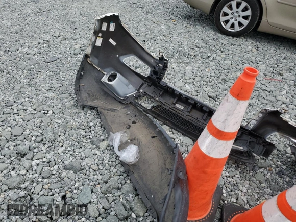 2015 Jeep Cherokee Sport z VIN 1C4PJLAB7FW761109, wystawiony jako Copart lot #57278505 z przebiegiem 99 169 mil mil oraz Szkoda całkowita • Salvage title. Historia ofert i sprzedaży dostępna na DreamBid. Obrazek 13.
