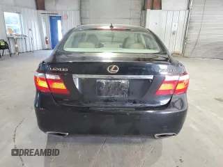 2007 Lexus LS 460 z VIN JTHBL46F375048400, wystawiony jako Copart lot #55879835 z przebiegiem 121 278 mil mil oraz Czysty tytuł • Clean title. Historia ofert i sprzedaży dostępna na DreamBid. Obrazek 6.