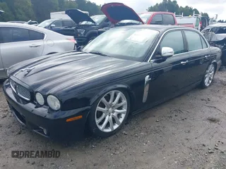2008 Jaguar XJ 8 with VIN SAJWA71B48SH27792, listed as a IAAI auction lot 40399475 with Not Provided miles and . Bid and sale history available at DreamBid. Image 2.