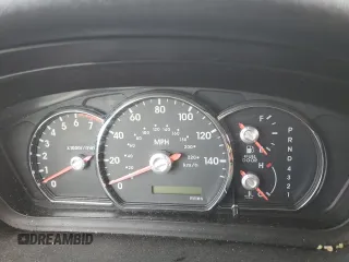 2007 Mitsubishi Endeavor SE z VIN 4A4MM31SX7E042558, wystawiony jako Copart lot #76093474 z przebiegiem Nie podano mil oraz Szkoda całkowita • Salvage title. Historia ofert i sprzedaży dostępna na DreamBid. Obrazek 9.