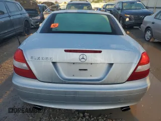 2005 Mercedes-Benz SLK-Class with VIN WDBWK56FX5F060562, listed as a Copart auction lot 73662754 with 0 mi miles and Salvage Title. Bid and sale history available at carsss.com. Image 6.