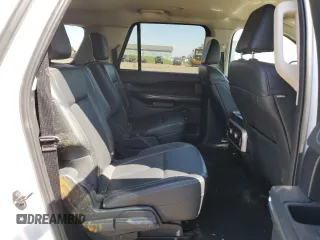 2023 Ford Expedition Max XLT with VIN 1FMJK1J83PEA13732, listed as a Copart auction lot 52970035 with 34,123 mi miles and Salvage title. Bid and sale history available at DreamBid. Image 11.
