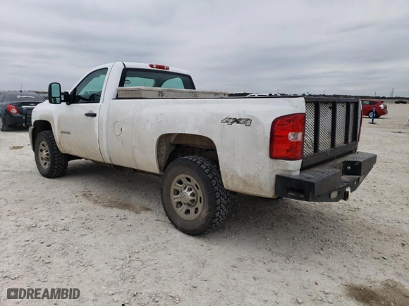 2014 Chevrolet Silverado 3500HD Work Truck with VIN 1GC3KZCG3EF176291, listed as a Copart auction lot 88998545 with 139,783 mi miles and Clean Title. Bid and sale history available at carsss.com. Image 2.