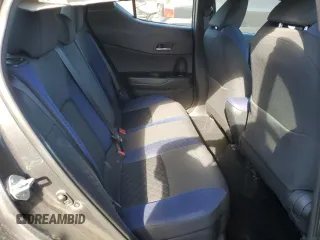 2021 Toyota C-HR LE z VIN NMTKHMBX8MR130564, wystawiony jako Copart lot #56711535 z przebiegiem 94 007 mil mil oraz Szkoda całkowita • Salvage title. Historia ofert i sprzedaży dostępna na DreamBid. Obrazek 10.
