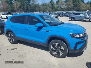 2024 Volkswagen Taos SE z VIN 3VVVX7B2XRM095641, wystawiony jako Copart lot #53708895 z przebiegiem 6 761 mil mil oraz Szkoda całkowita • Salvage title. Historia ofert i sprzedaży dostępna na DreamBid. Obrazek 4.