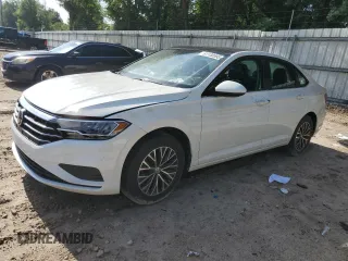 2020 Volkswagen Jetta S with VIN 3VWCB7BU0LM023146, listed as a Copart auction lot 61130595 with 27,870 mi miles and Salvage title. Bid and sale history available at DreamBid. Image 1.
