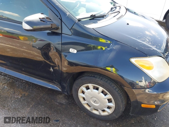 2006 Scion xA with VIN JTKKT624760153415, listed as a IAAI auction lot 41962173 with 118,070 mi miles. Bid and sale history available at carsss.com. Image 6.