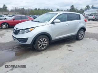 2016 Kia Sportage LX with VIN KNDPBCAC2G7850815, listed as a IAAI auction lot 41917026 with 107,100 mi miles and . Bid and sale history available at carsss.com. Image 17.