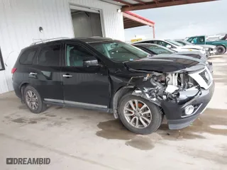 2016 Nissan Pathfinder Platinum with VIN 5N1AR2MM5GC631625, listed as a IAAI auction lot 41668488 with 171,531 mi miles. Bid and sale history available at carsss.com. Image 13.