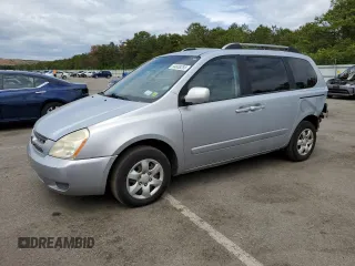2007 Kia Sedona with VIN KNDMB133076135686, listed as a Copart auction lot 61406634 with 121,909 mi miles and Non Repairable. Bid and sale history available at carsss.com. Image 1.