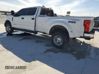 2020 Ford F-350 XL with VIN 1FT8W3DT6LEC60563, listed as a Copart auction lot 49005965 with 15,864 mi miles and Non Repairable. Bid and sale history available at DreamBid. Image 2.
