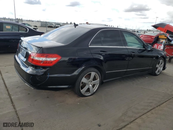 2012 Mercedes-Benz E-Class E 350 Luxury with VIN WDDHF5KB6CA586916, listed as a Copart auction lot 48216935 with 145,706 mi miles and Clean Title. Bid and sale history available at carsss.com. Image 3.