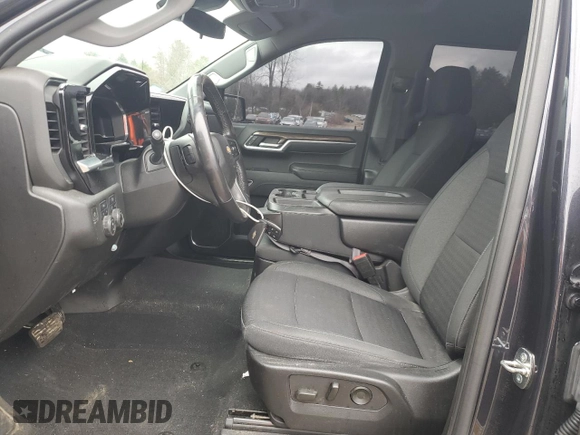 2022 Chevrolet Silverado 1500 LT with VIN 1GCUDDED2NZ537092, listed as a Copart auction lot 49400215 with 47,184 mi miles and Salvage Title. Bid and sale history available at DreamBid. Image 7.