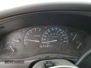 2000 Ford Explorer XLT with VIN 1FMZU73E1YZC42780, listed as a Copart auction lot 50000725 with 193,306 mi miles and Salvage Title. Bid and sale history available at DreamBid. Image 9.