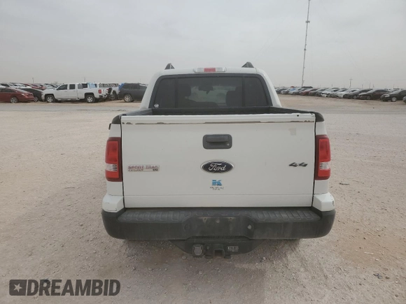 2008 Ford Explorer Sport Trac XLT with VIN 1FMEU51E58UB33662, listed as a Copart auction lot 47993075 with 194,722 mi miles and Salvage title. Bid and sale history available at DreamBid. Image 6.