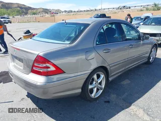 2006 Mercedes-Benz C 230 Sport with VIN WDBRF52H66A859343, listed as a IAAI auction lot 42010021 with 88,815 mi miles and . Bid and sale history available at carsss.com. Image 4.