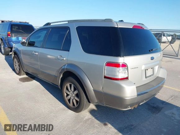 2008 Ford Taurus X SEL z VIN 1FMDK02W48GA11501, wystawiony jako IAAI lot #42184768 z przebiegiem 247 428 mil mil oraz . Historia ofert i sprzedaży dostępna na DreamBid. Obrazek 3.