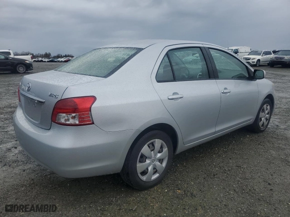 2007 Toyota Yaris with VIN JTDBT923871039595, listed as a Copart auction lot 44013645 with 171,382 mi miles and Salvage Title. Bid and sale history available at carsss.com. Image 3.