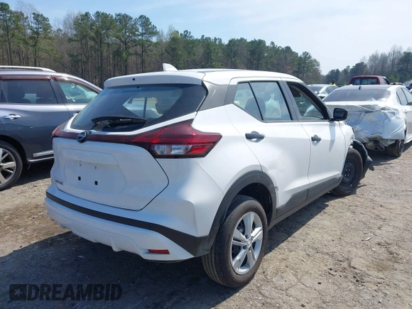 2024 Nissan Kicks S with VIN 3N1CP5BV8RL534588, listed as a IAAI auction lot 41832330 with 8,811 mi miles and . Bid and sale history available at carsss.com. Image 4.