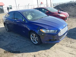 2015 Ford Fusion Energi Titanium with VIN 3FA6P0SU4FR190471, listed as a IAAI auction lot 41716384 with 149,870 mi miles. Bid and sale history available at carsss.com. Image 1.