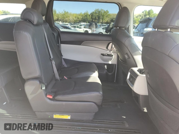 2022 Kia Carnival LXS with VIN KNDNB4H36N6116331, listed as a Copart auction lot 73031854 with 49,154 mi miles and Salvage Title. Bid and sale history available at carsss.com. Image 11.