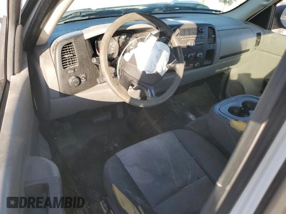 2009 Chevrolet Silverado 1500 Work Truck with VIN 1GCEC14X39Z205735, listed as a Copart auction lot 86664164 with 209,519 mi miles and Salvage Title. Bid and sale history available at DreamBid. Image 8.