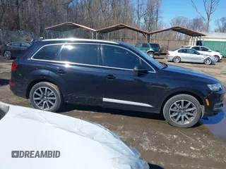 2017 Audi Q7 Premium Plus with VIN WA1LAAF79HD004552, listed as a IAAI auction lot 41643230 with 172,901 mi miles. Bid and sale history available at carsss.com. Image 13.
