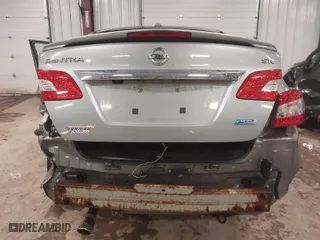 2013 Nissan Sentra SR with VIN 3N1AB7AP4DL615133, listed as a IAAI auction lot 41714680 with 79,624 mi miles. Bid and sale history available at carsss.com. Image 6.