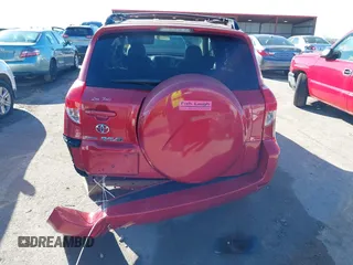 2008 Toyota RAV4 Ltd with VIN JTMZD31V086071330, listed as a IAAI auction lot 41655978 with 223,411 mi miles. Bid and sale history available at carsss.com. Image 16.