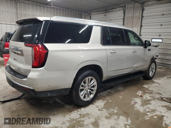 2021 GMC Yukon XL SLT with VIN 1GKS2GKDXMR464592, listed as a Copart auction lot 43349855 with 36,490 mi miles and Salvage Title. Bid and sale history available at carsss.com. Image 3.