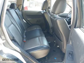 2008 Jeep Grand Cherokee Laredo with VIN 1J8GR48K98C161239, listed as a IAAI auction lot 42090850 with 218,063 mi miles. Bid and sale history available at carsss.com. Image 8.