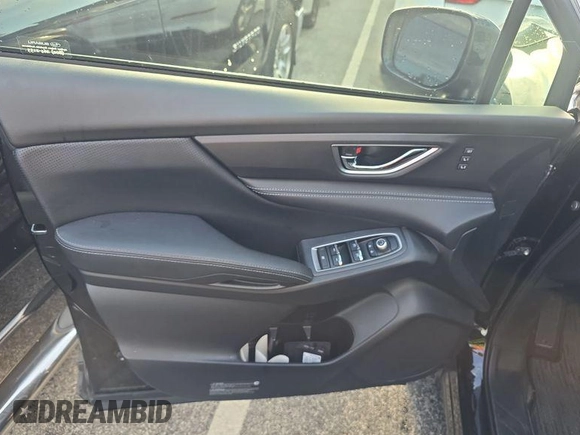 2023 Subaru Ascent Limited с VIN 4S4WMASD1P3454685, выставлен на аукционе IAAI как лот 42566436 с пробегом 68 099 миль миль и . История ставок и продаж доступна на DreamBid. Изображение 21.